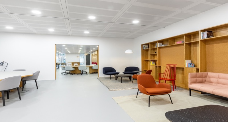 How Much Workspace Per Person? The UK Legal Minimum and Real Sizes